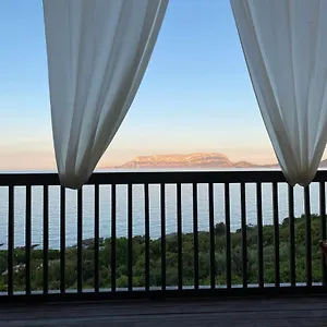 In Costa Smeralda - Bilocale Sul Mare - Sea View Apartment